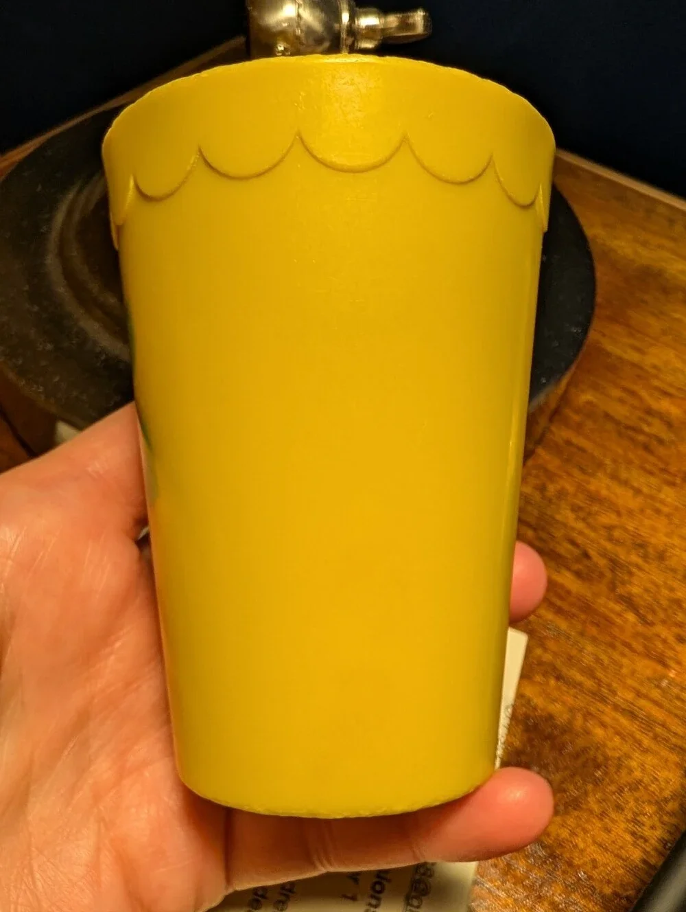 Vintage Ransburg floral mod bathroom cup